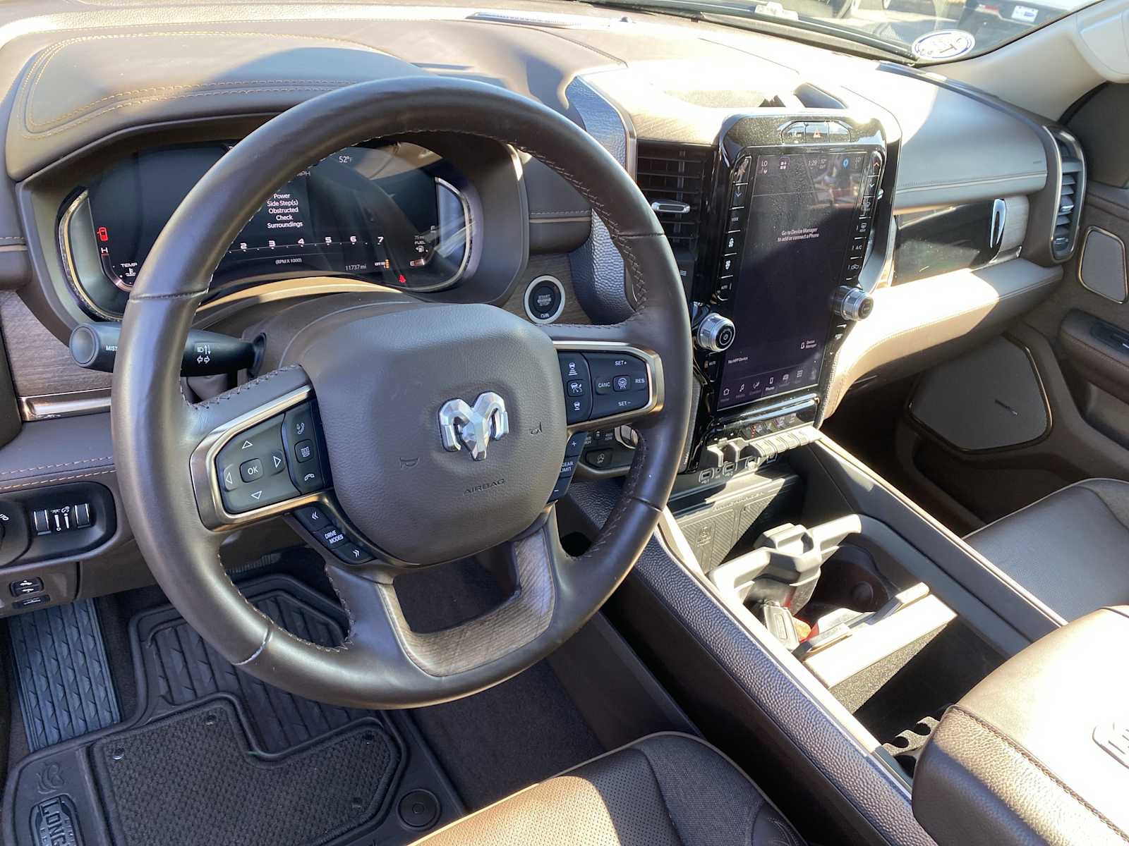 Used 2025 RAM 1500 Limited image 12