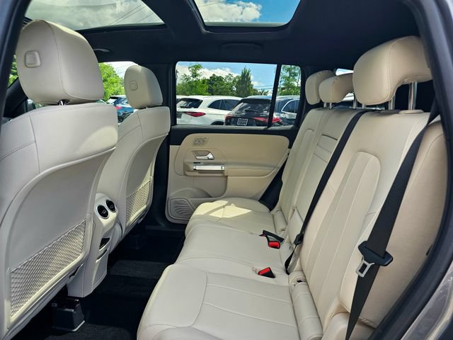 New 2026 Mercedes-Benz GLB 250 4MATIC image 21
