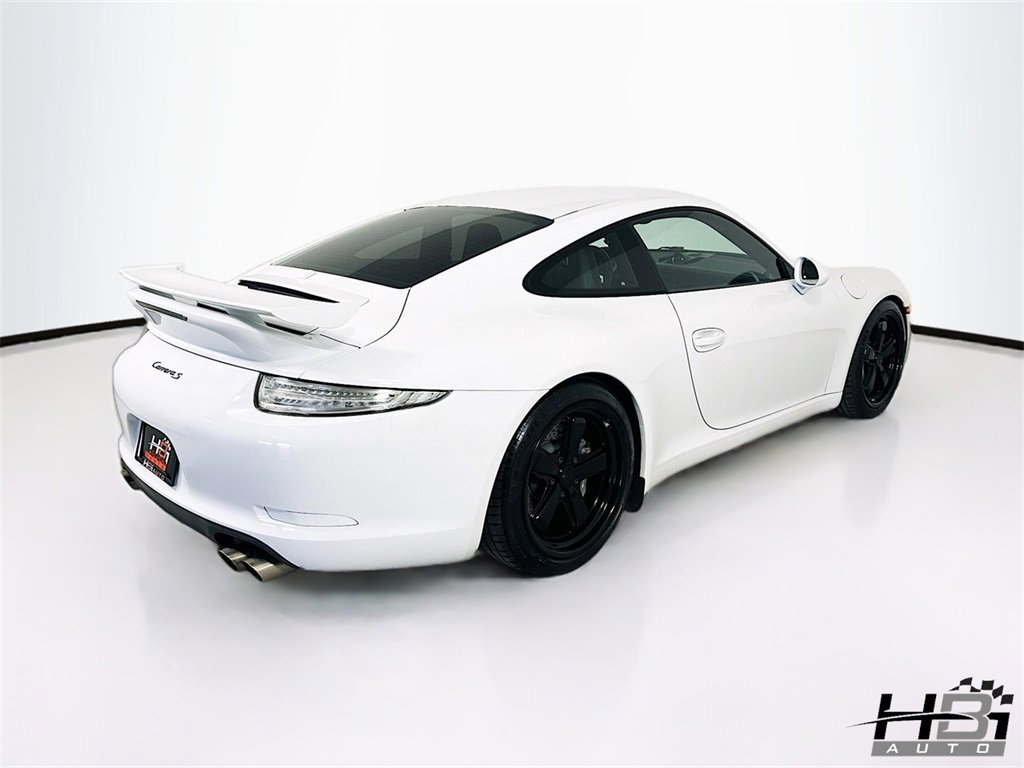 Used 2013 Porsche 911 Carrera S image 6