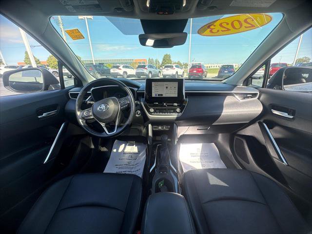 Certified 2023 Toyota Corolla Cross XLE w/ Convenience Package AWD/4WD image 18