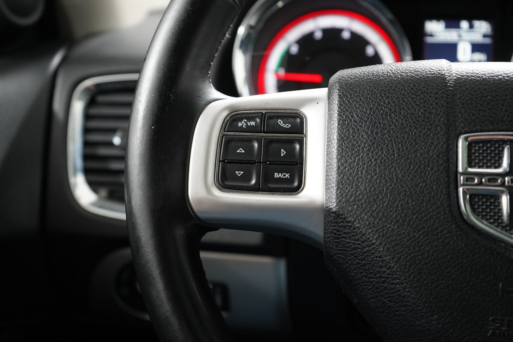Used 2012 Dodge Durango SXT AWD/4WD image 14