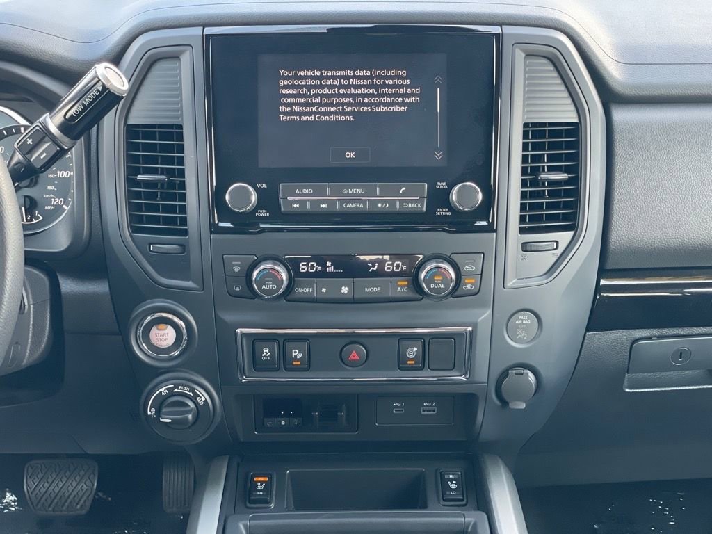 Used 2024 Nissan Titan SV w/ SV Convenience Package image 15