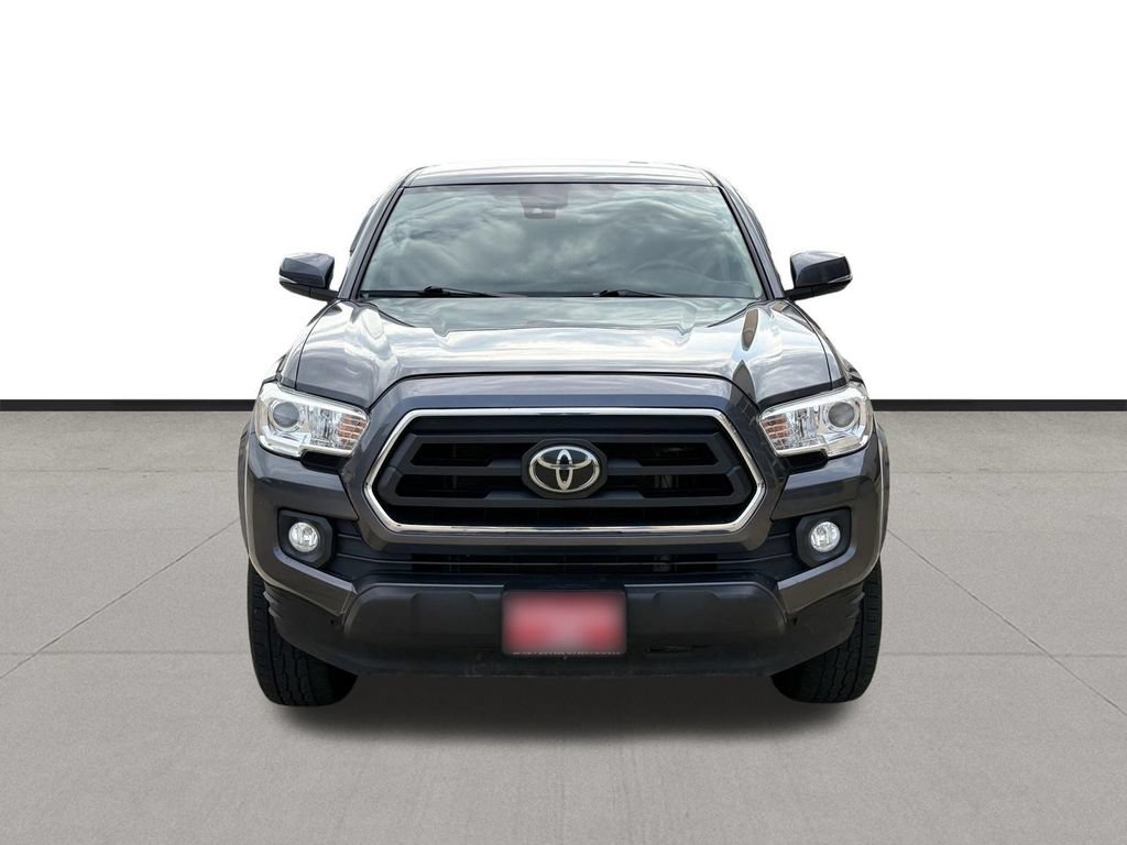 Used 2022 Toyota Tacoma SR5 w/ Technology Package AWD/4WD image 2
