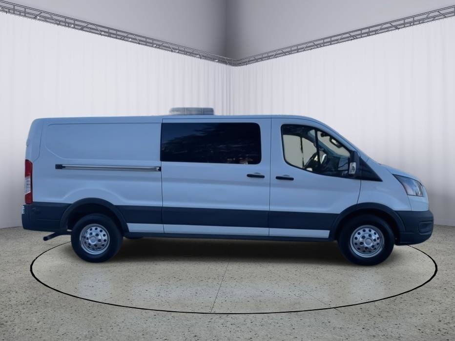 Used 2020 Ford Transit 150 Low Roof AWD image 9