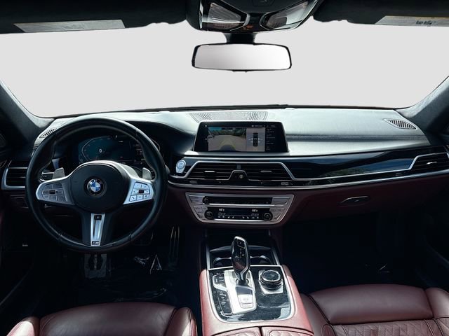 Used 2022 BMW 750i xDrive w/ Executive Package image 16