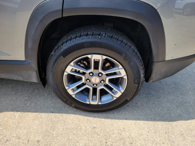 Used 2025 GMC Terrain Elevation AWD/4WD image 8