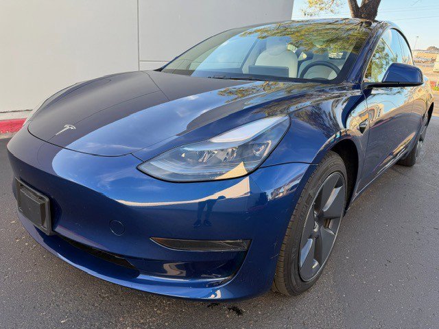 Used 2023 Tesla Model 3 Standard Range image 5