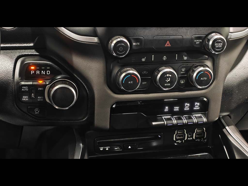 Used 2019 RAM 1500 Big Horn AWD/4WD image 9