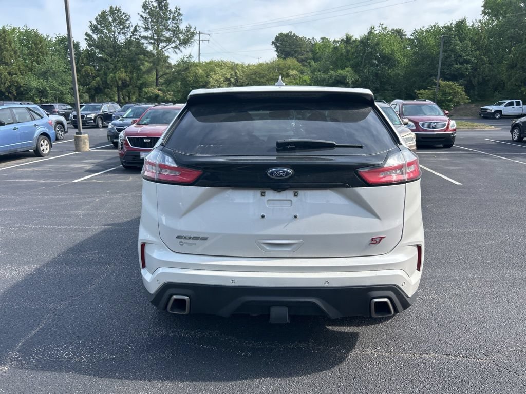 Used 2019 Ford Edge ST AWD/4WD image 4