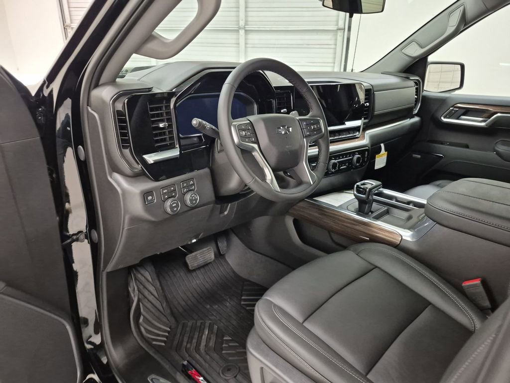 New 2026 Chevrolet Silverado 1500 LT Trail Boss w/ Safety Package image 10