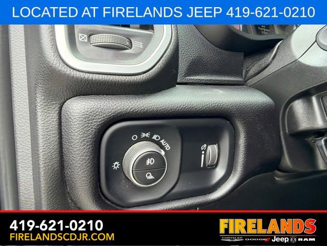 Used 2024 RAM 3500 Big Horn AWD/4WD image 14