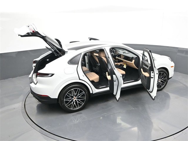 New 2026 Porsche Cayenne Coupe image 29