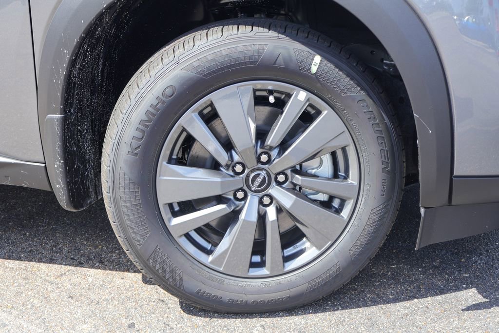 New 2026 Nissan Pathfinder SV FWD image 19