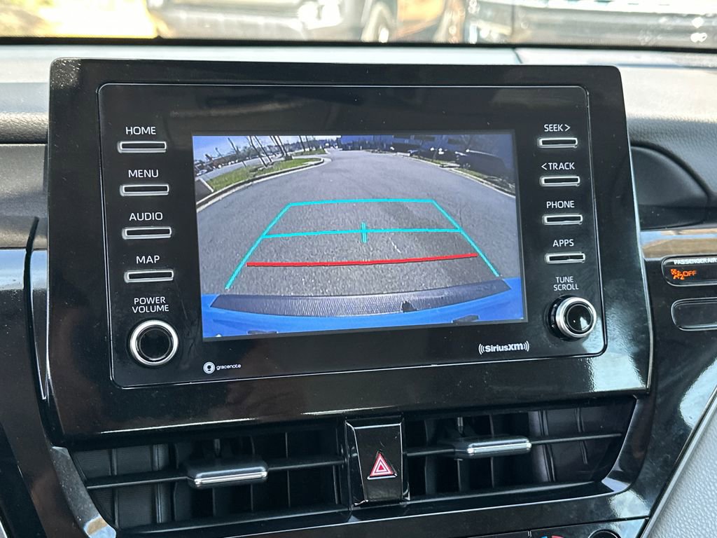 Used 2023 Toyota Camry SE image 32