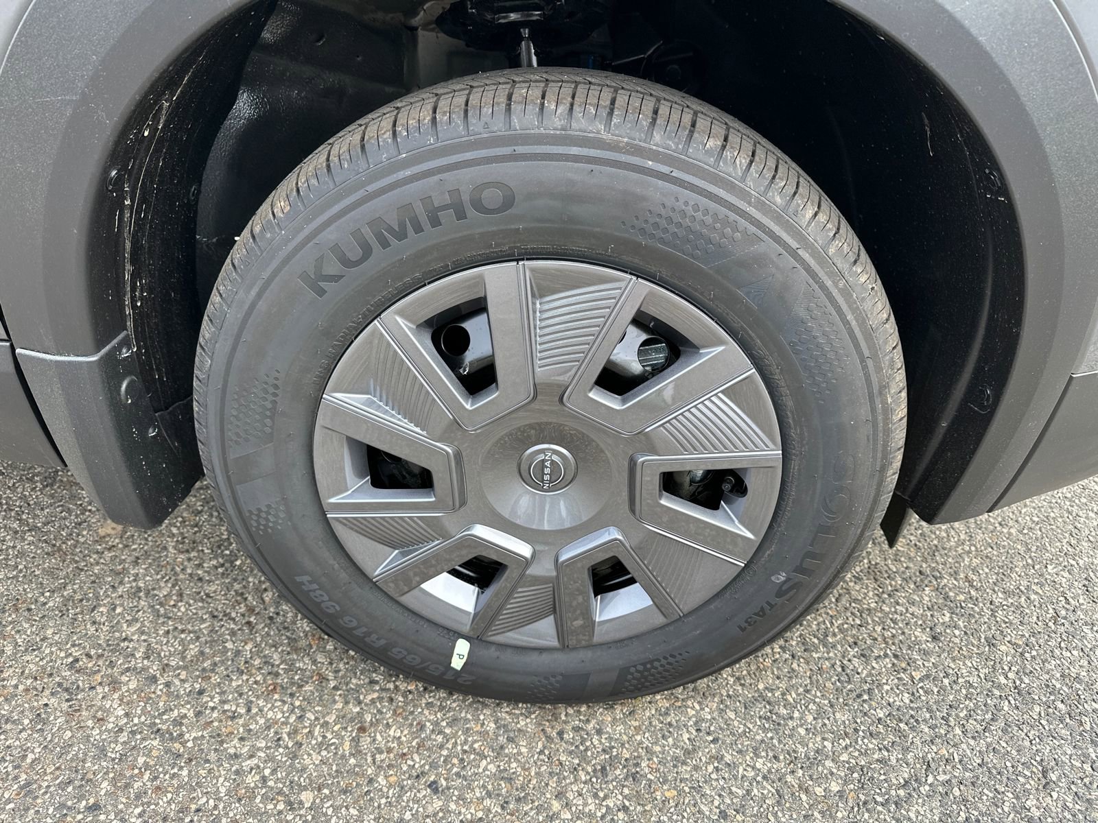 New 2026 Nissan Kicks S image 10