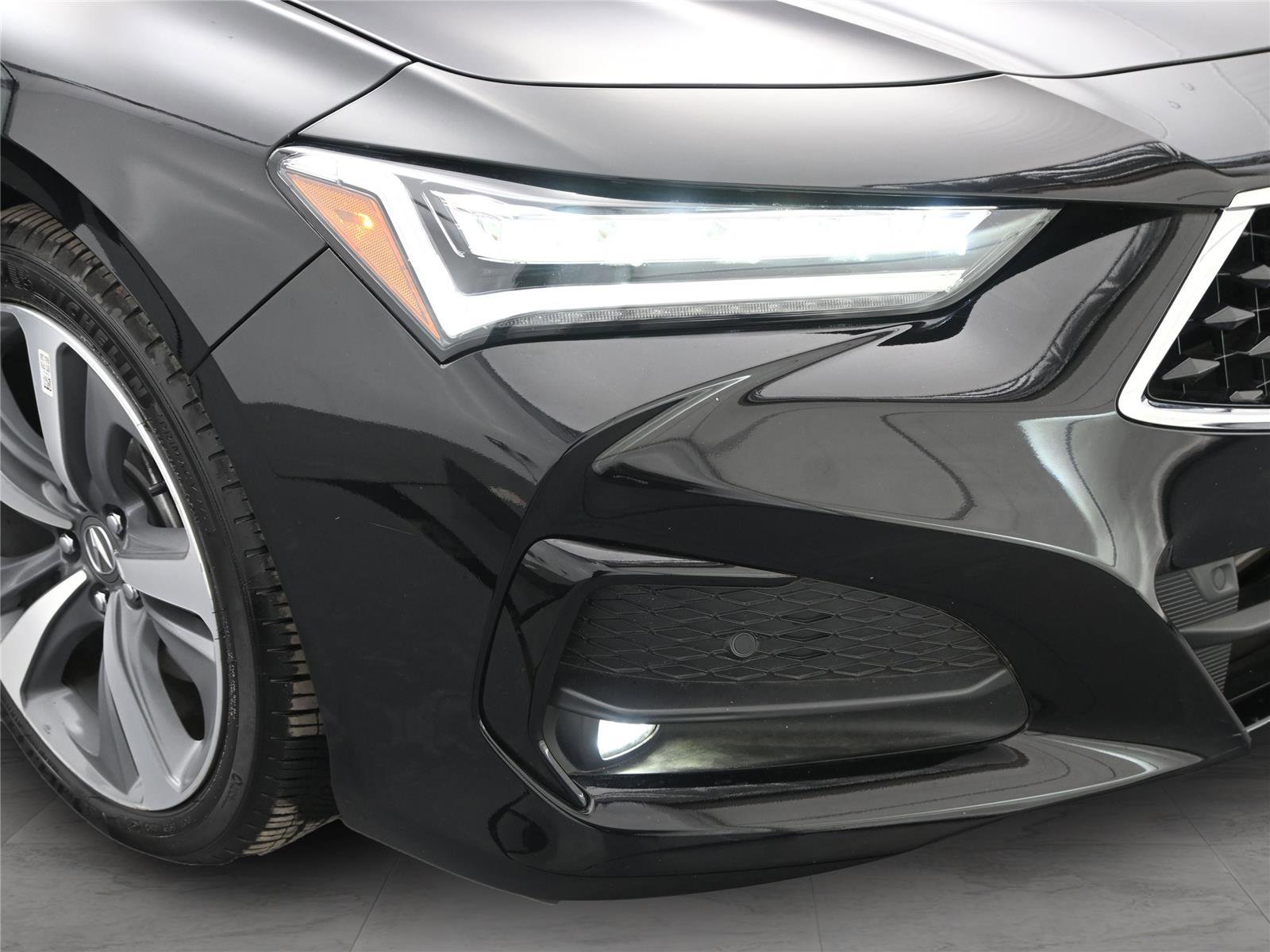 Certified 2023 Acura TLX SH-AWD w/ Advance Package image 19