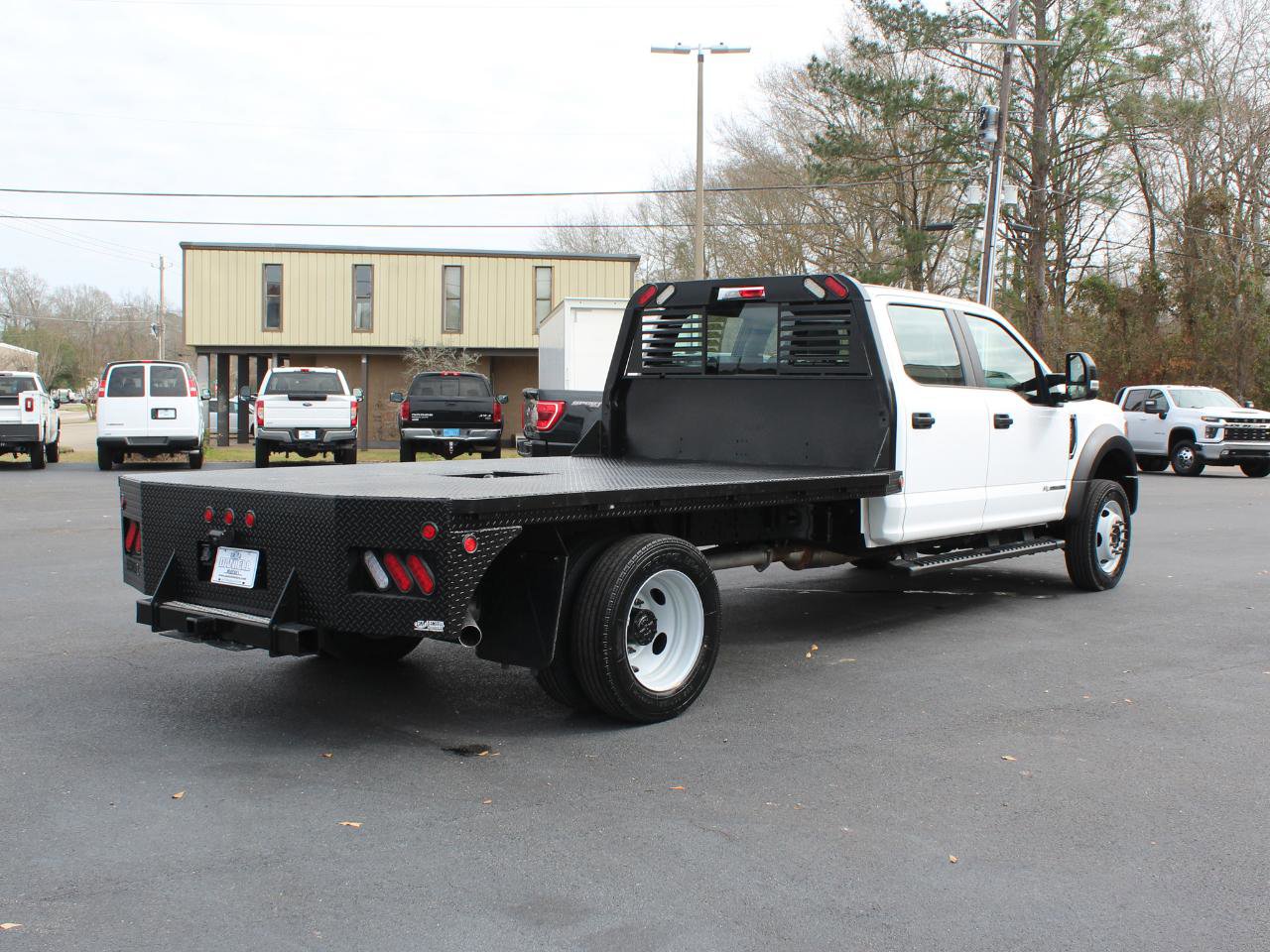 Used 2022 Ford F550 4x4 Crew Cab Super Duty w/ Power Equipment Group image 13