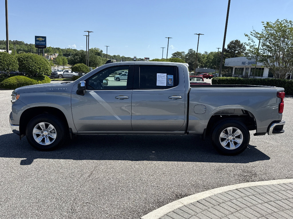 Used 2025 Chevrolet Silverado 1500 LT RWD image 6