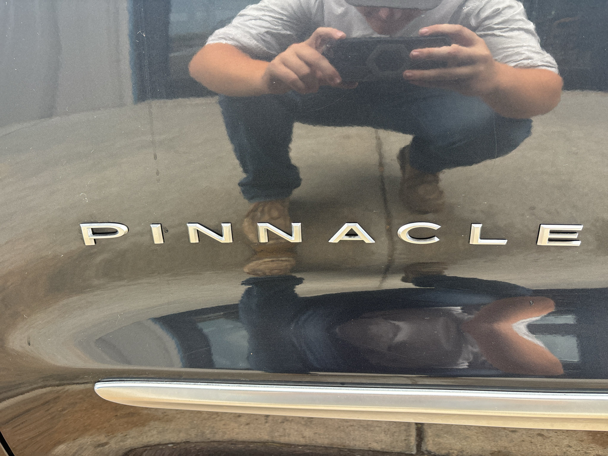 Used 2021 Chrysler Pacifica Pinnacle FWD image 38