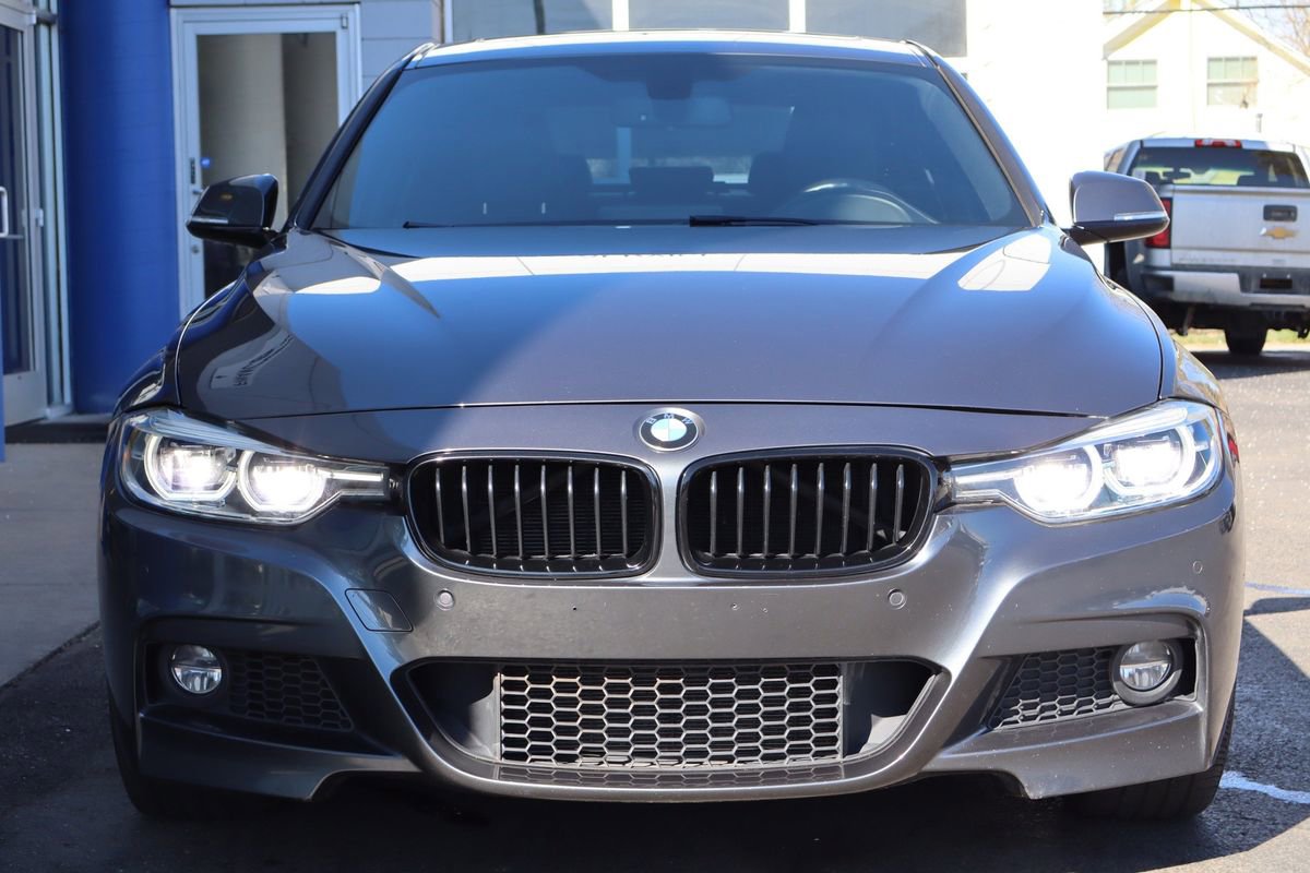 Used 2018 BMW 340i xDrive Sedan w/ Premium Package AWD/4WD image 8