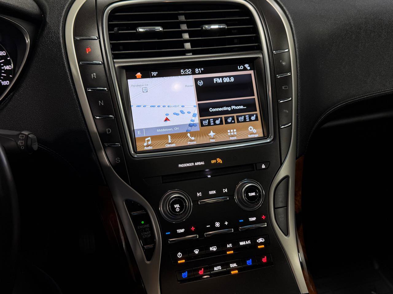 Used 2018 Lincoln MKX Reserve w/ Driver Assistance Package AWD/4WD image 31