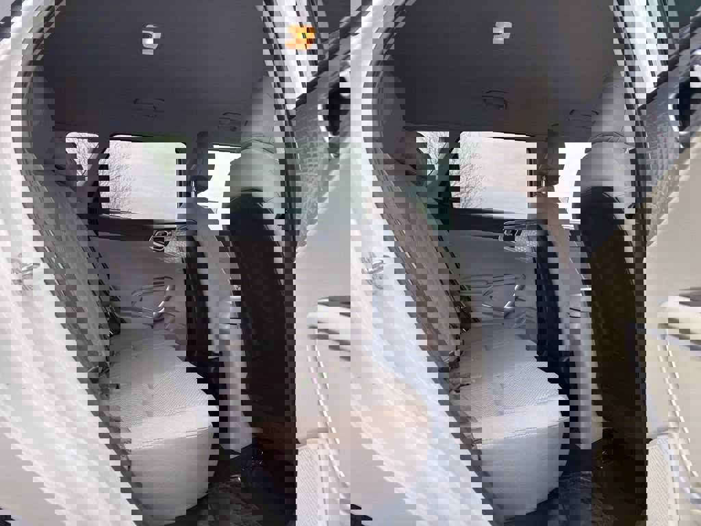 Used 2023 Kia Soul LX image 16