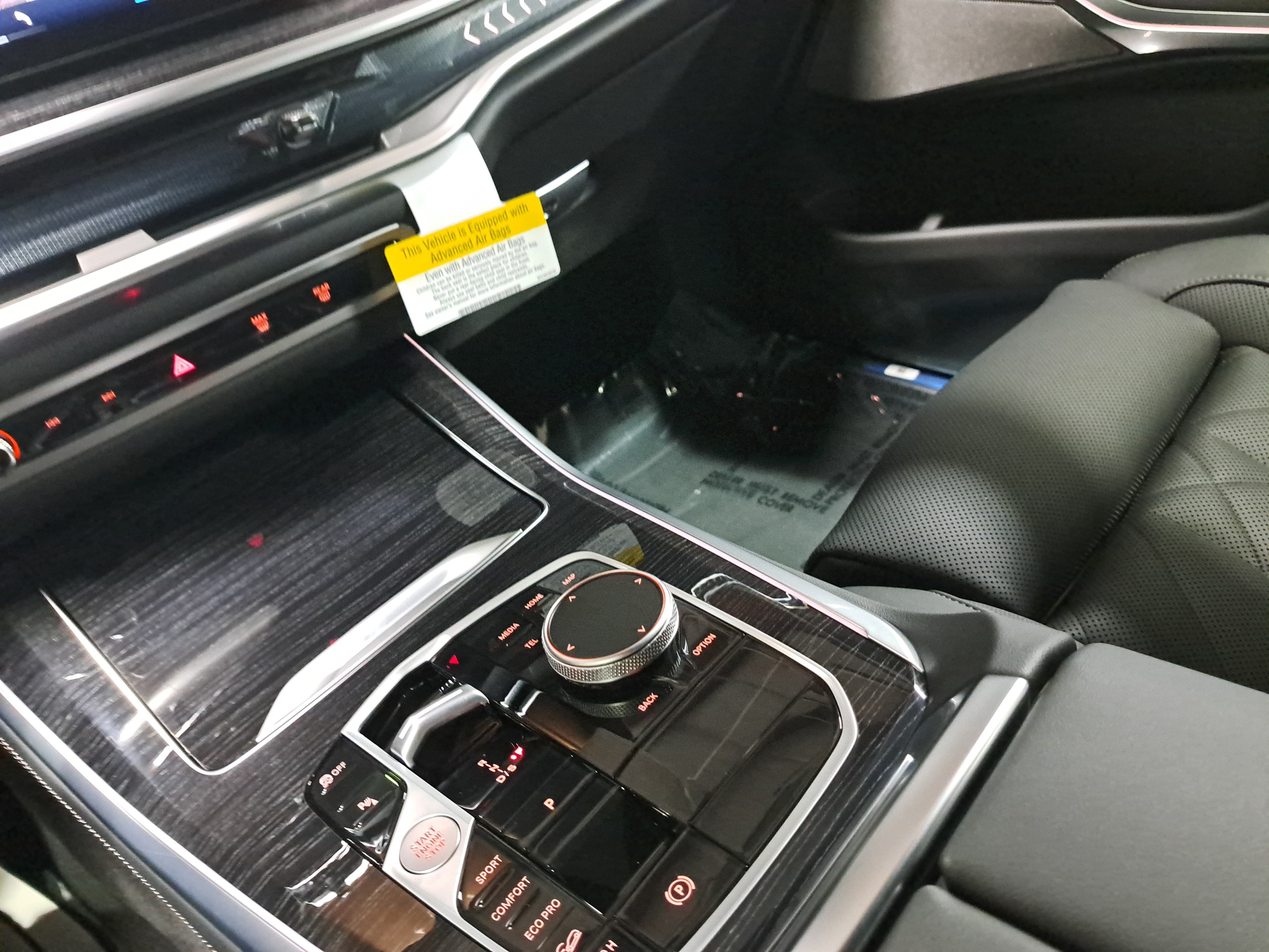 New 2026 BMW X5 xDrive40i w/ M Sport Package AWD/4WD image 27