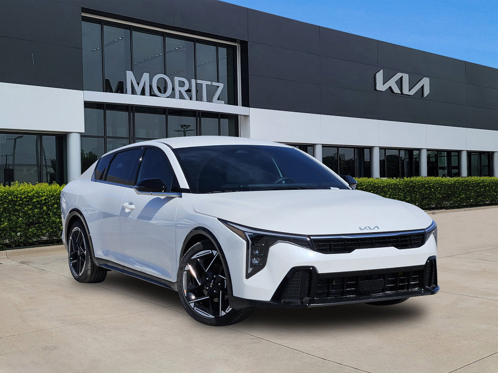 New 2026 Kia K4 GT-Line image 1