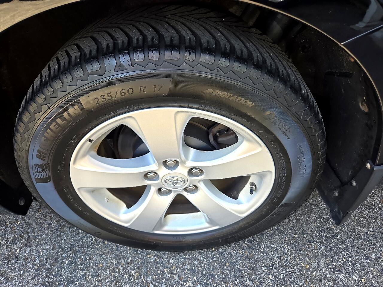 Used 2014 Toyota Sienna LE image 15