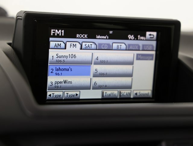 Used 2012 Lexus CT 200h Premium image 19