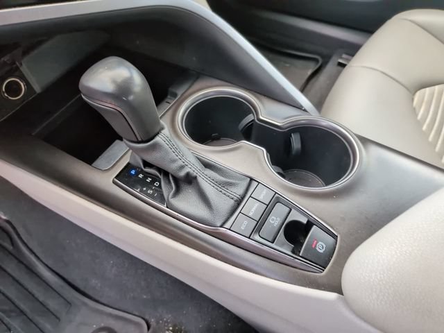 Used 2024 Toyota Camry SE AWD/4WD image 18