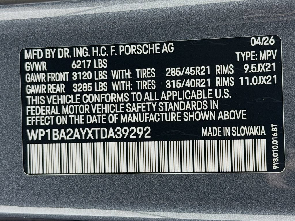 New 2026 Porsche Cayenne Coupe AWD/4WD image 34