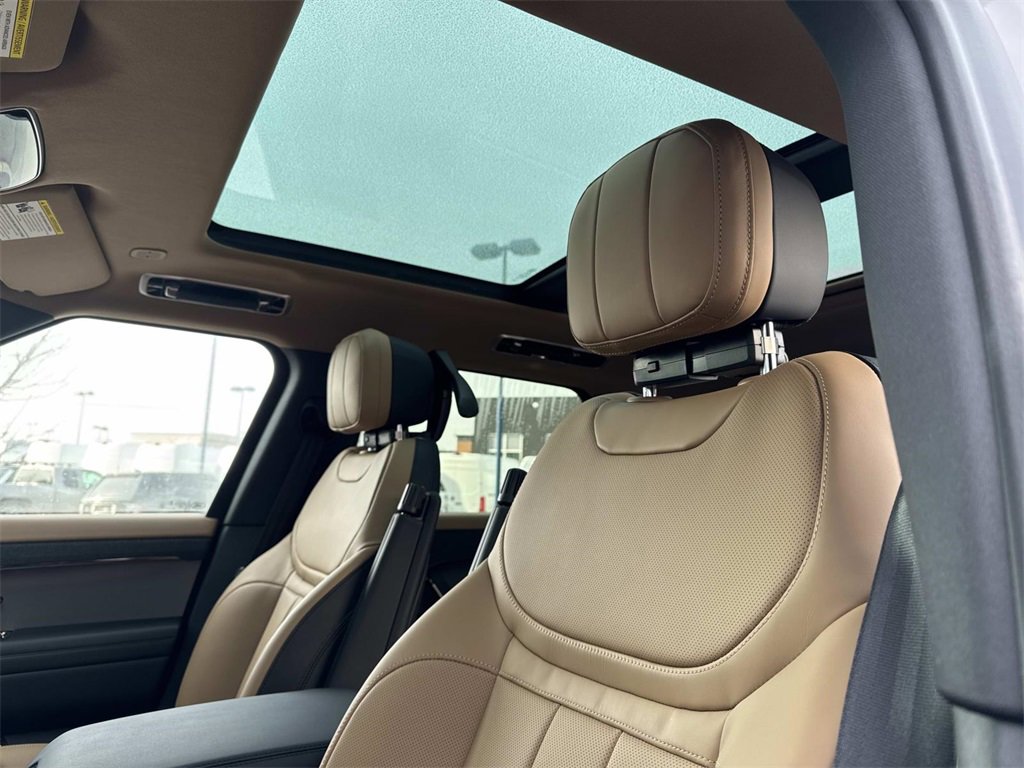 New 2026 Land Rover Range Rover Sport Dynamic SE image 20