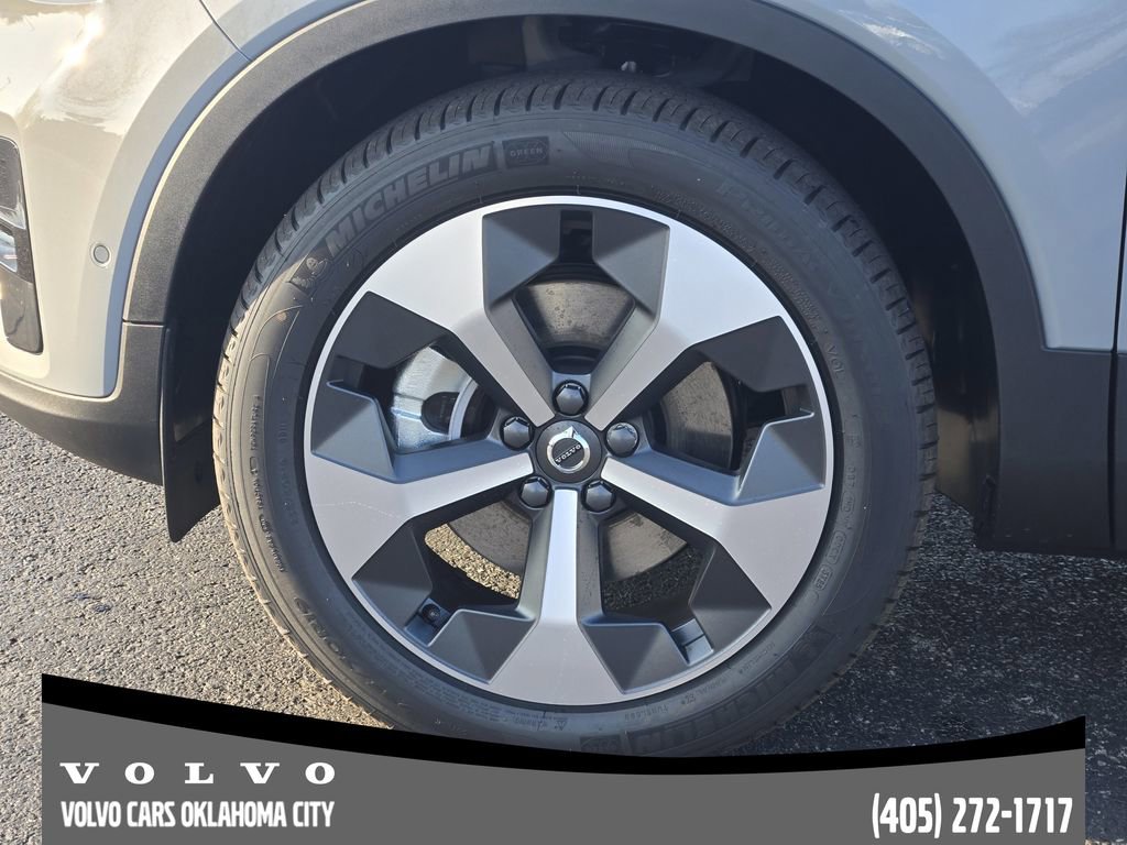 New 2026 Volvo XC40 B5 Plus w/ Protection Package Premier image 11