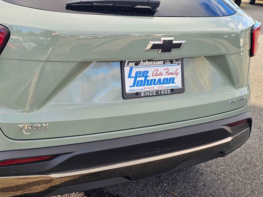 New 2026 Chevrolet Trax ACTIV w/ Sunroof Package image 24