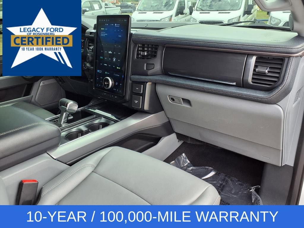 Used 2025 Ford F150 Lightning Flash image 31