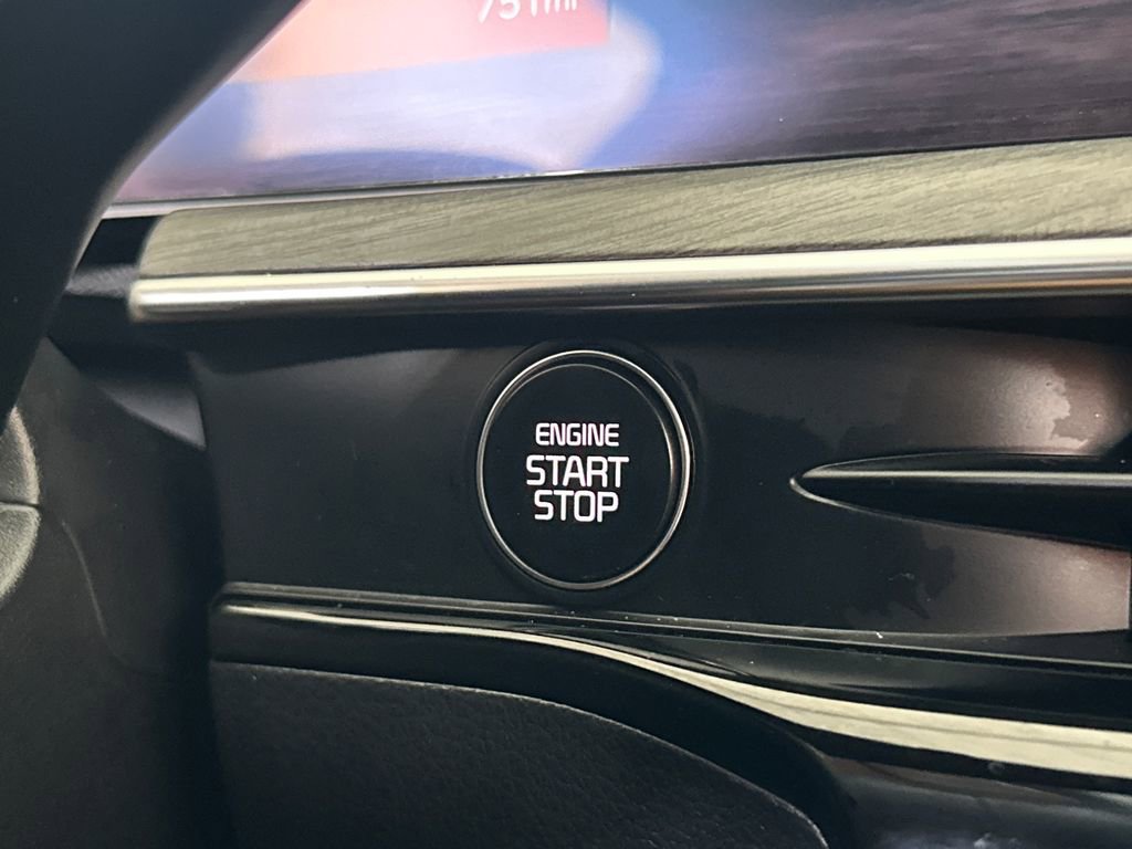 Used 2025 Kia K5 EX image 6