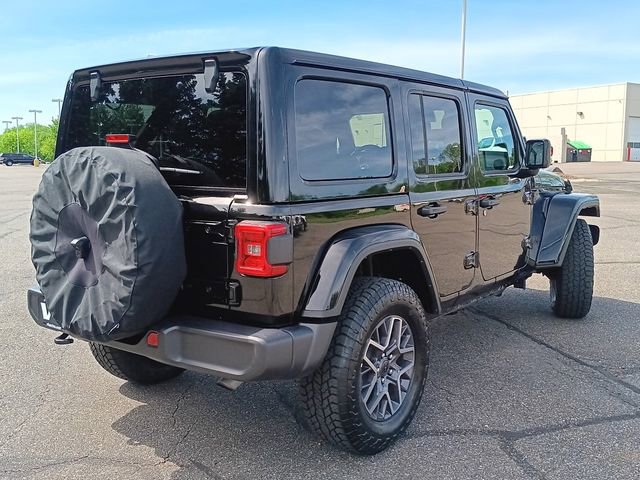 Used 2025 Jeep Wrangler Unlimited Sahara AWD/4WD image 27