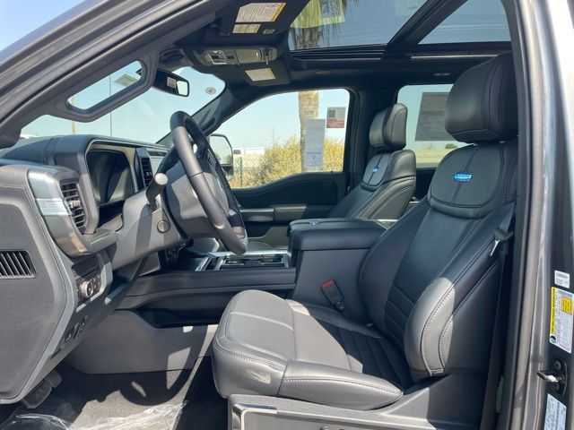 New 2026 Ford F250 Platinum w/ FX4 Off-Road Package AWD/4WD image 21