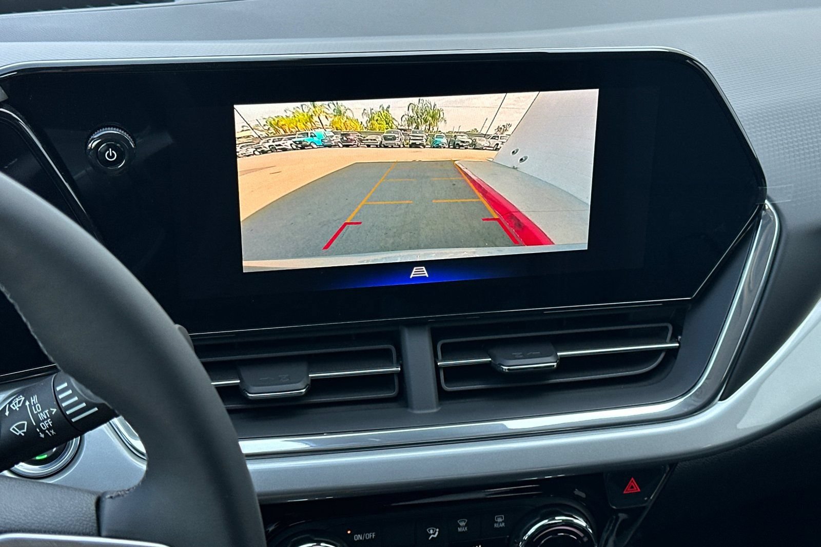 New 2026 Chevrolet Trax LT w/ Driver Confidence Package FWD image 19