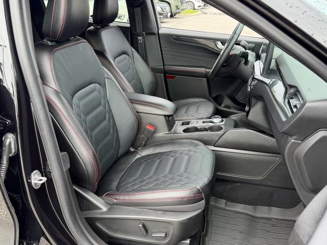 Used 2023 Ford Escape ST-Line Elite AWD/4WD image 15