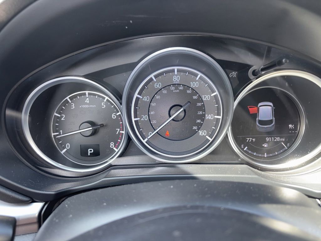 Used 2018 MAZDA CX-5 Touring image 1