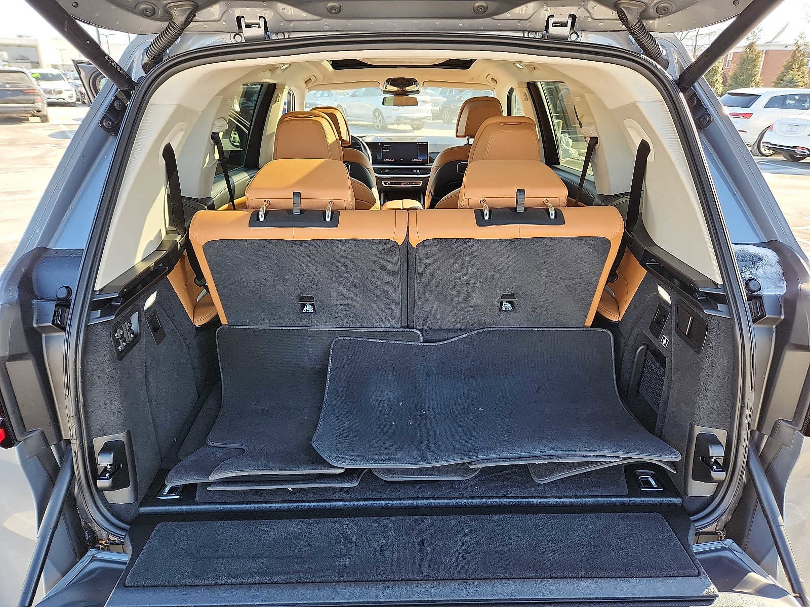 Certified 2023 BMW X7 xDrive40i image 28