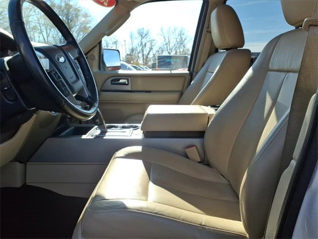 Used 2016 Ford Expedition Limited w/ Equipment Group 301A image 15