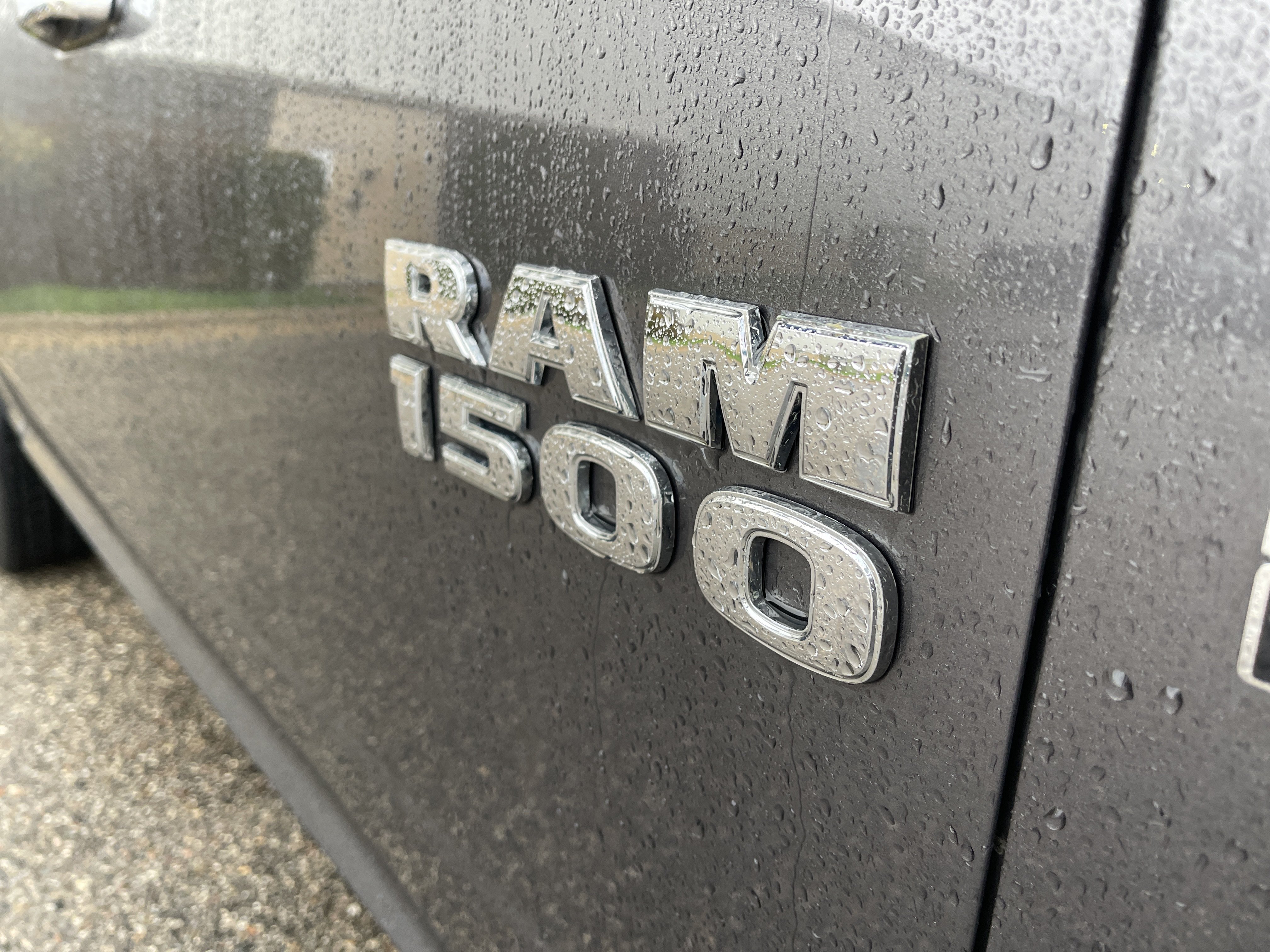 Used 2018 RAM 1500 Classic SLT AWD/4WD image 23