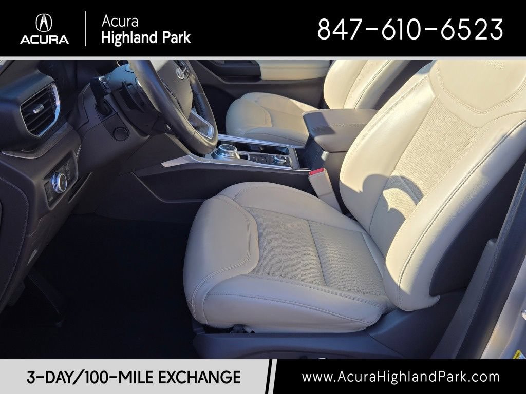 Used 2020 Ford Explorer Platinum w/ Premium Technology Package AWD/4WD image 30