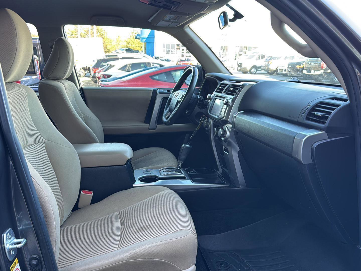 Used 2016 Toyota 4Runner SR5 image 9