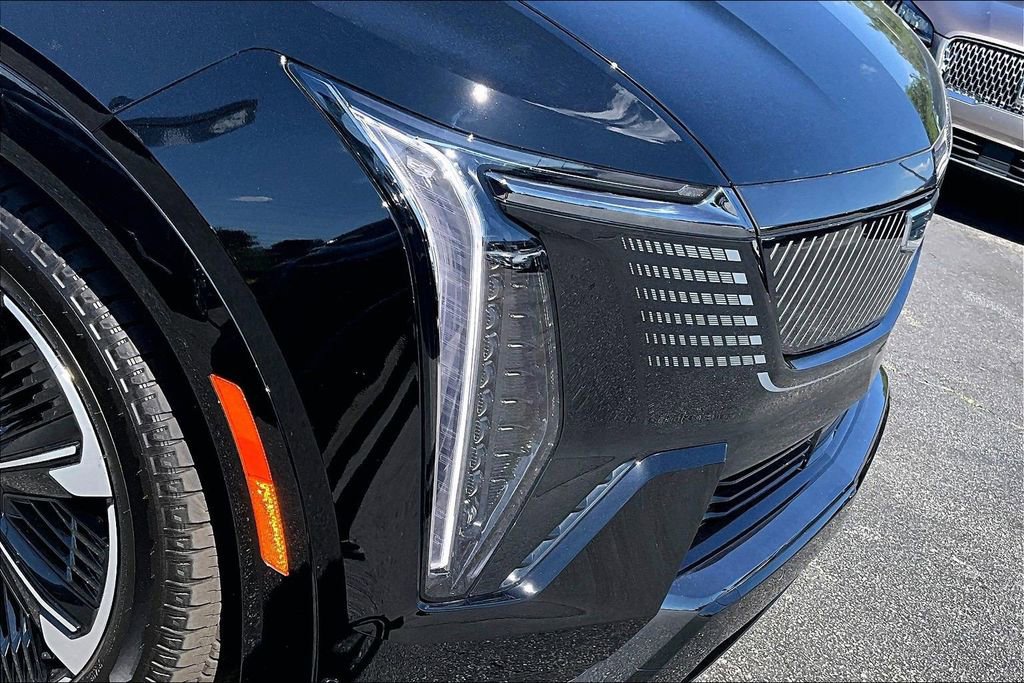 Certified 2025 Cadillac Escalade IQ Sport 2 image 32