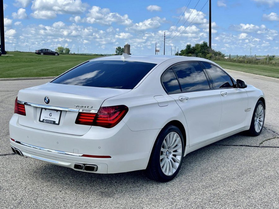 Used 2014 BMW 760Li RWD image 9