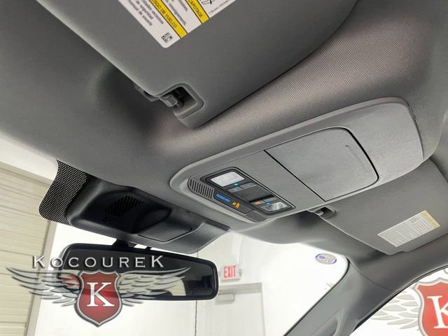 Used 2023 Ford F150 XLT w/ Equipment Group 302A High image 18